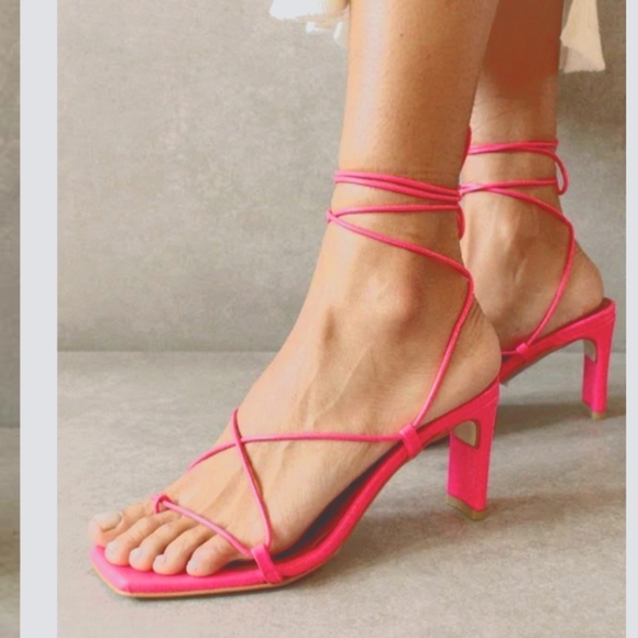 Alohas Bellini - Magenta Leather Sandals - Picture 5 of 10